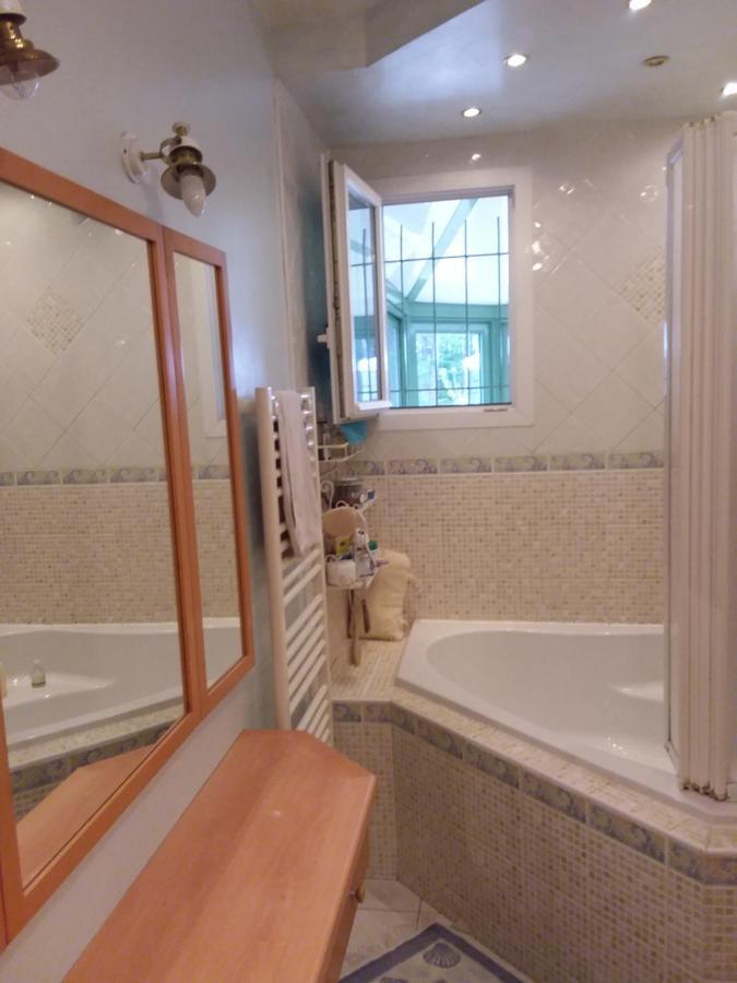 B&B La Foret De Charmeuse Ruaudin Eksteriør bilde